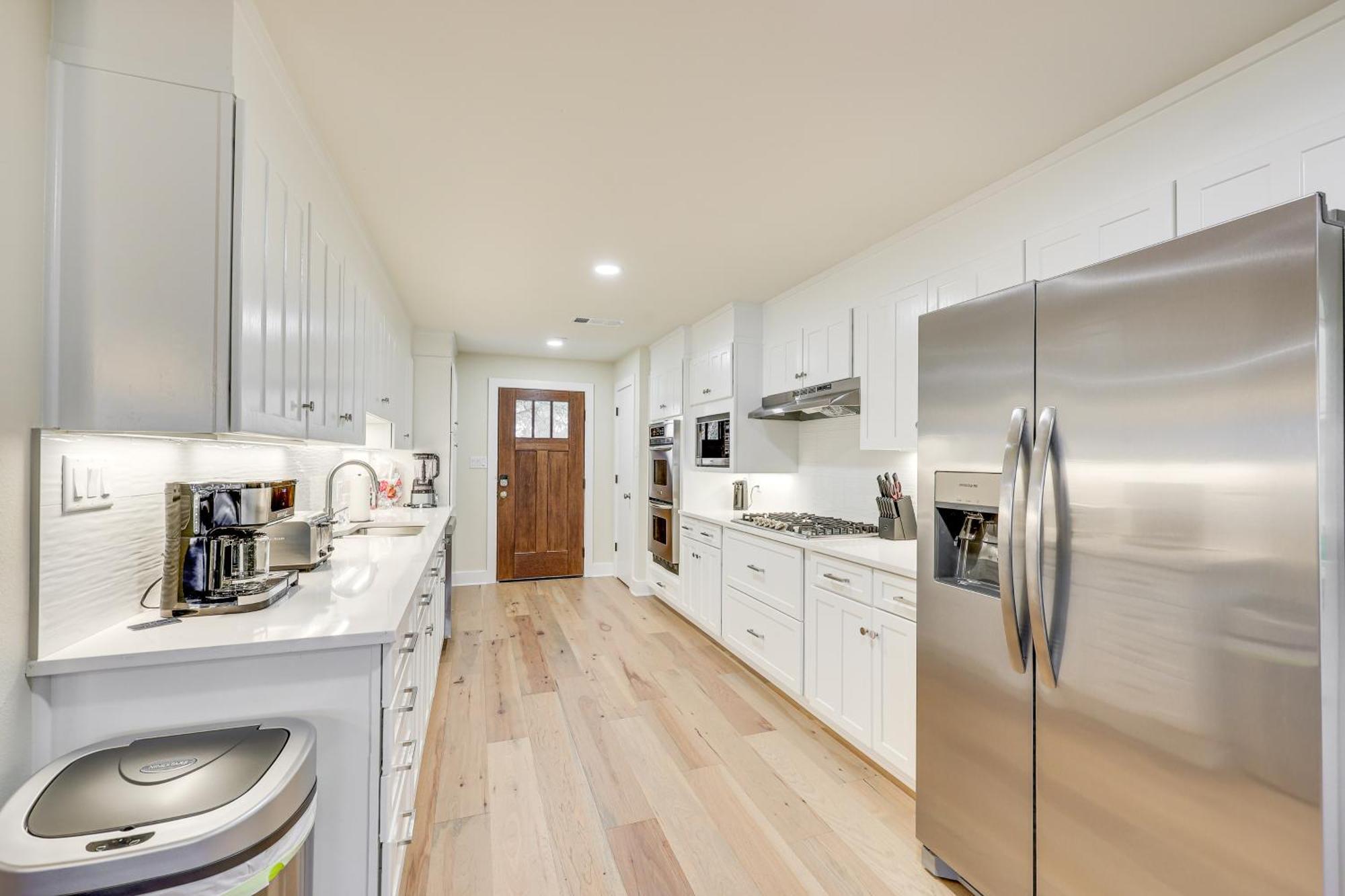 Grand Lakefront Home In Hot Springs With Boat Dock! Lake Hamilton Екстериор снимка